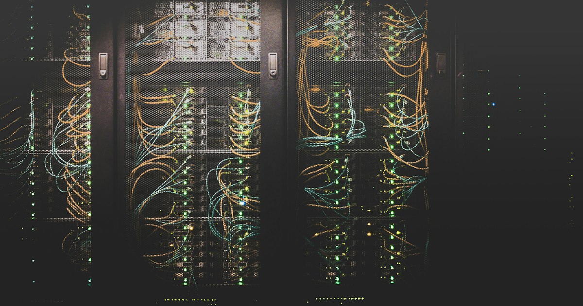 The Cloud Migration Roadmap: Lift-and-Shift vs Cloud-Native Re-platforming